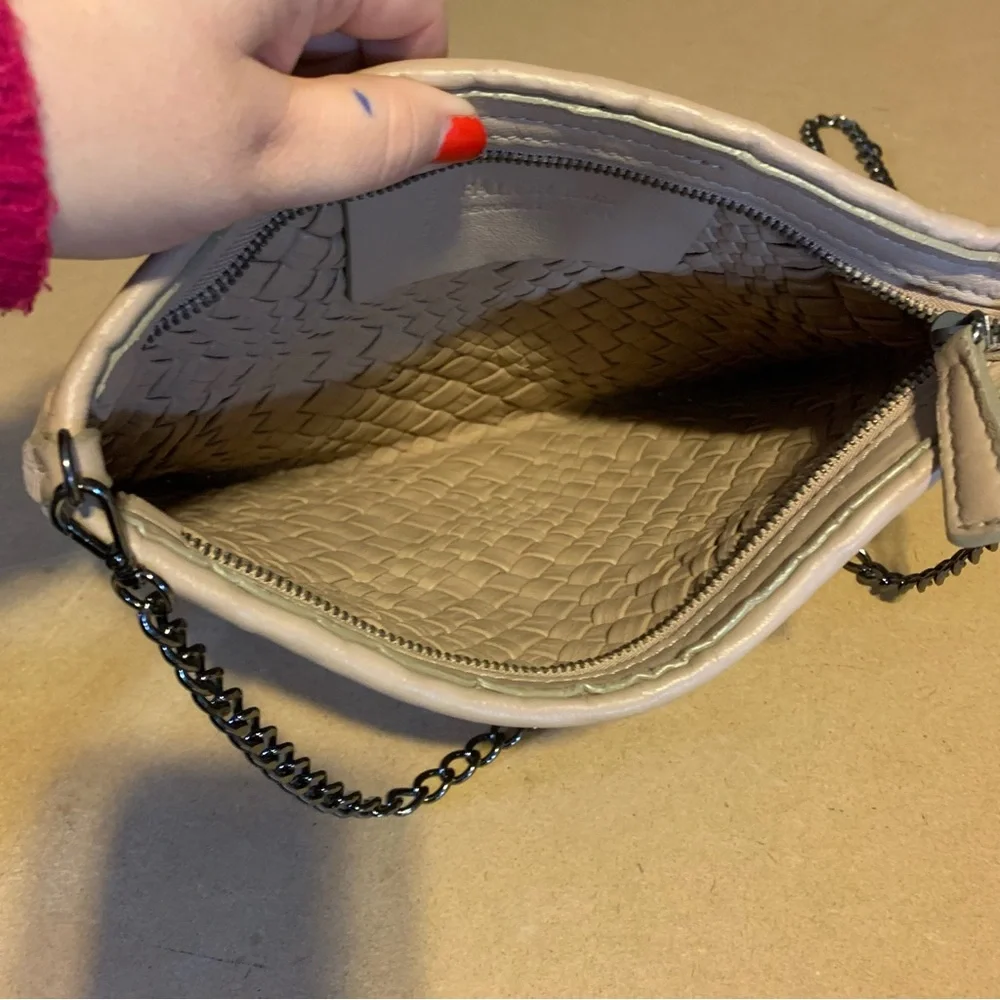 FALOR WOVEN NATURAL TAUPE LEATHER DETACHABLE CROSSBODY 